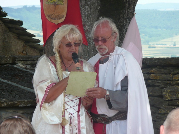 noces-d-or-renouvellent-de-voeux-adeuxmainstenant-ceremonie-laique-19