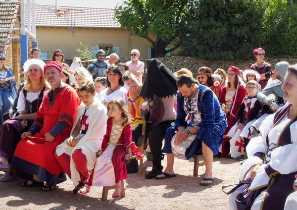 noces-d-or-renouvellent-de-voeux-adeuxmainstenant-ceremonie-laique-9