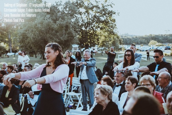 Mariage-ceremonie-laïque-audreyetstephane-adeuxmainstenant (10)