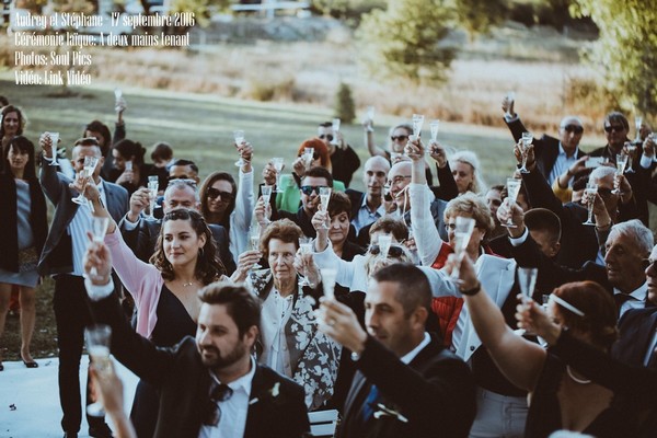 Mariage-ceremonie-laïque-audreyetstephane-adeuxmainstenant (14)